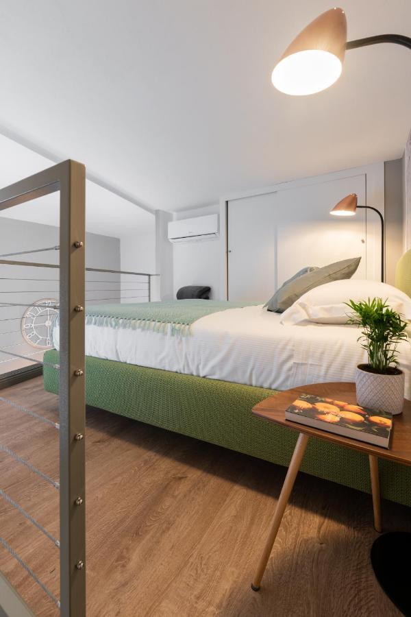Living Walls Florence Apartments Экстерьер фото