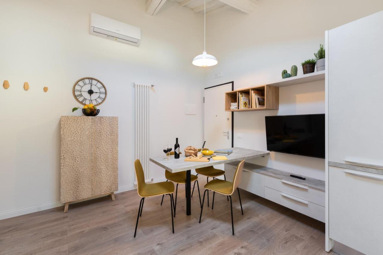 Living Walls Florence Apartments Экстерьер фото