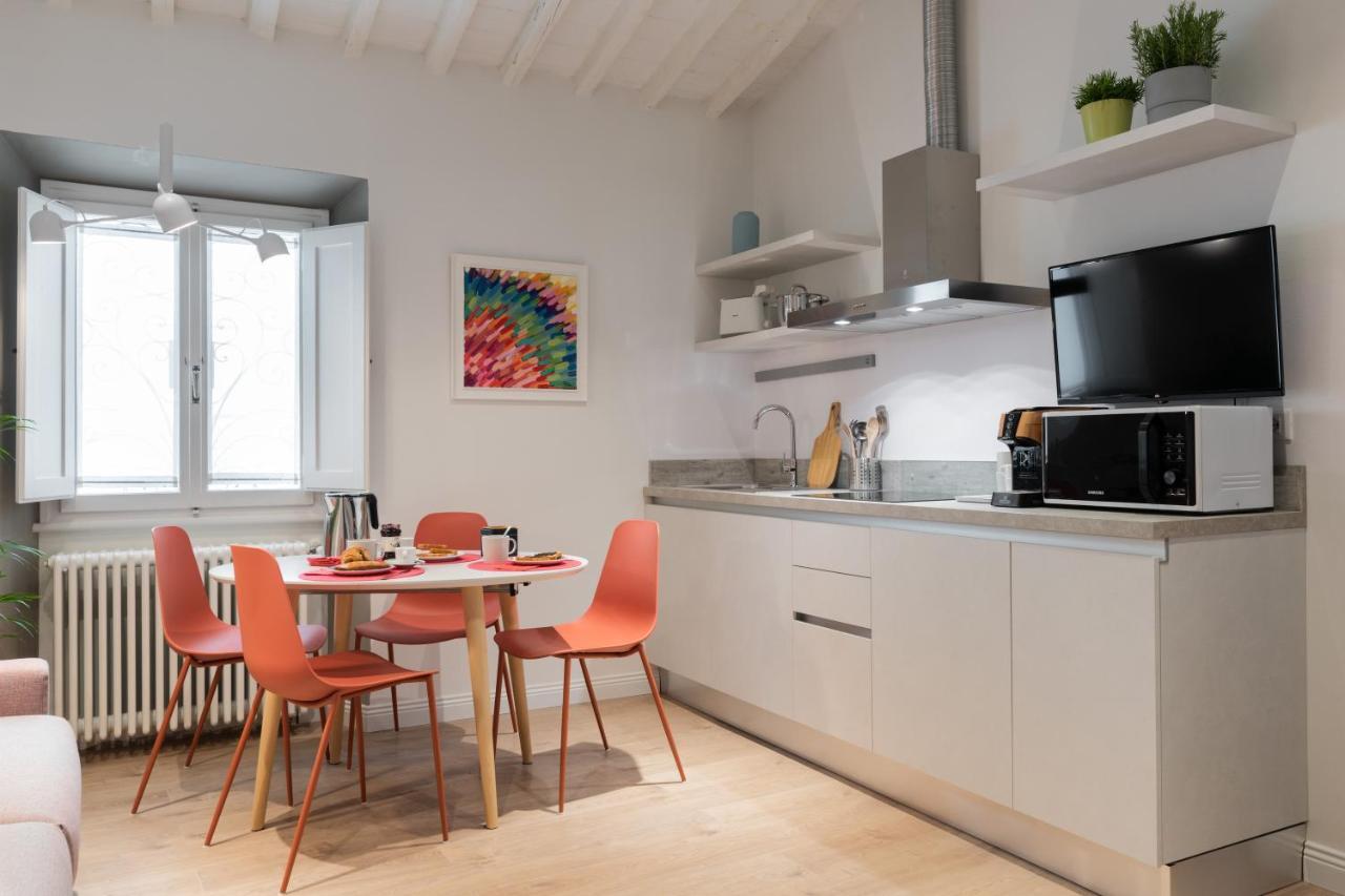 Living Walls Florence Apartments Экстерьер фото